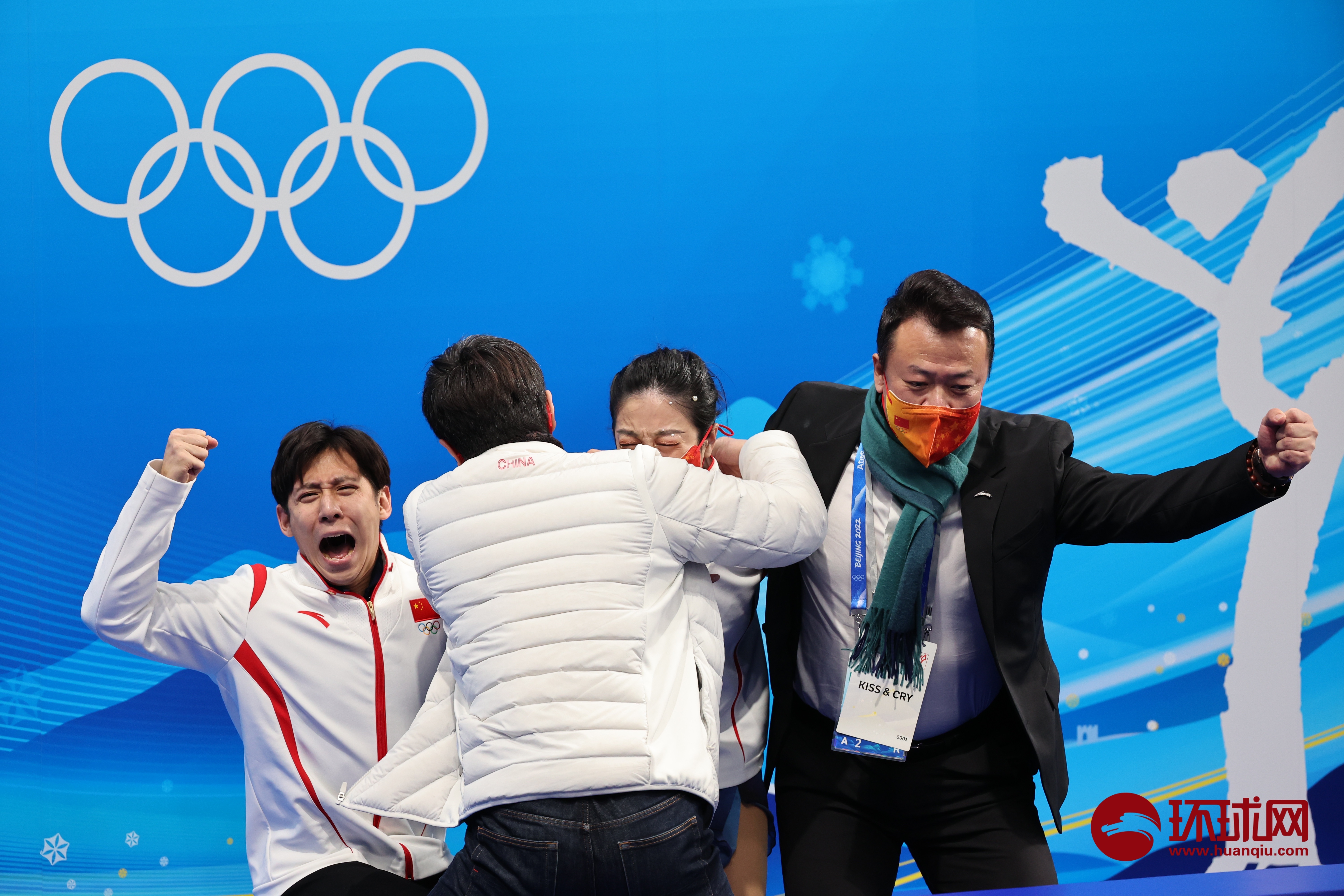 科维托娃回归赛场，战术调整首场状态亮眼，拜仁观众沸腾！