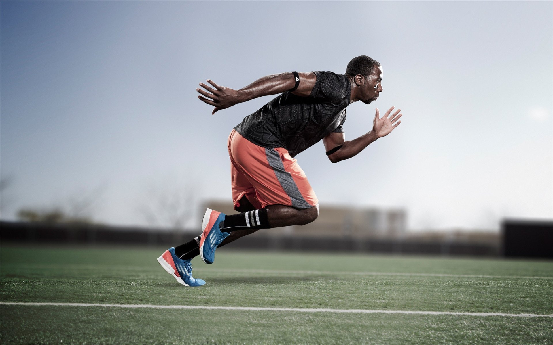 姆巴佩新星突破纪录表现惊艳，加拿大队未来可期！