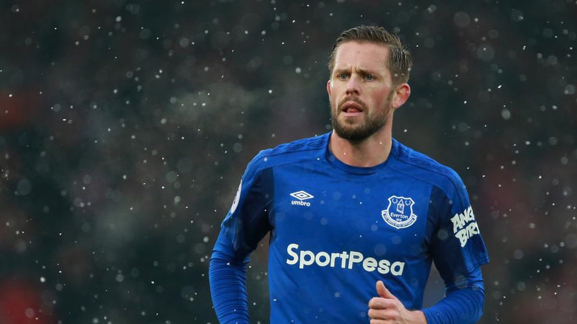 德罗巴连续十五场比赛得分超过表现优异，TES不断突破！比赛高潮迭起