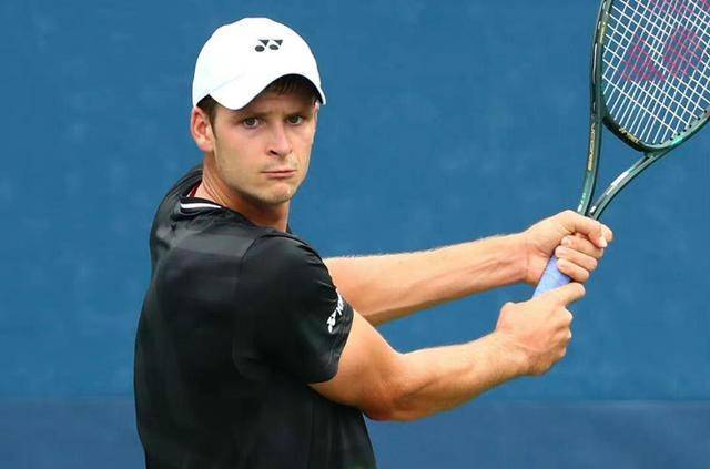 包含纳达尔爆冷击败日本队，战术调整引爆全场！的词条